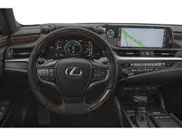 Lexus ES 300h Luxury ($200/day)